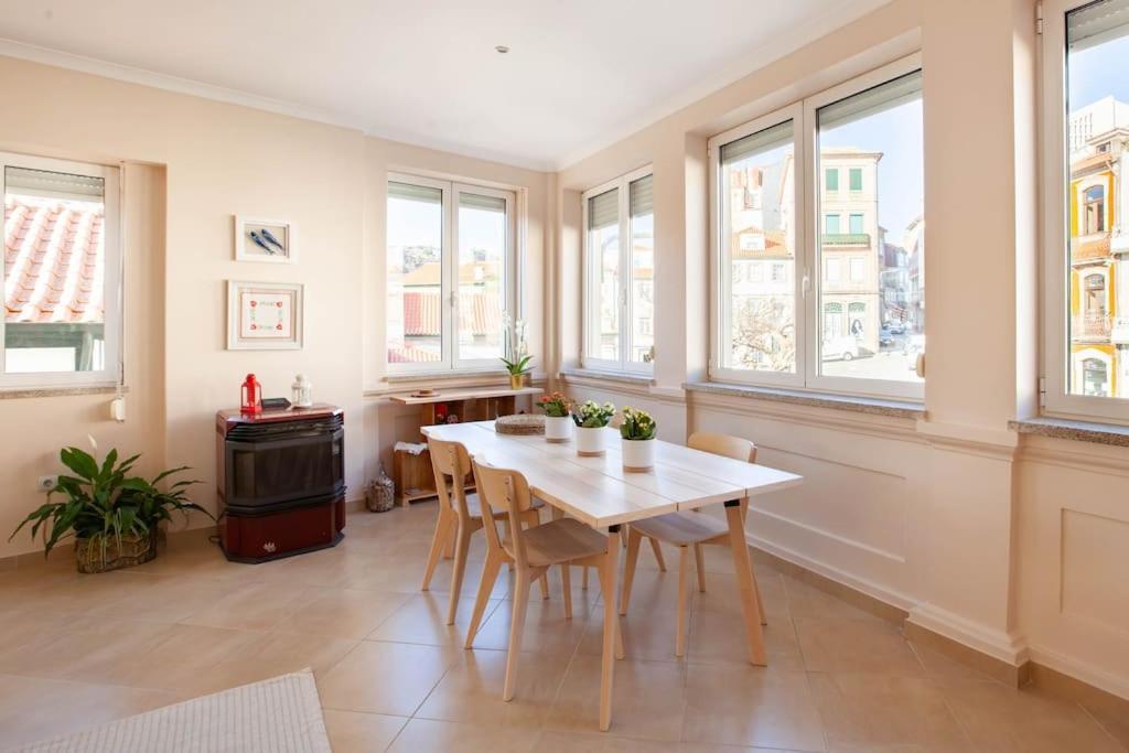 Charming 120M² In Historic Center Lägenhet Lamego Exteriör bild
