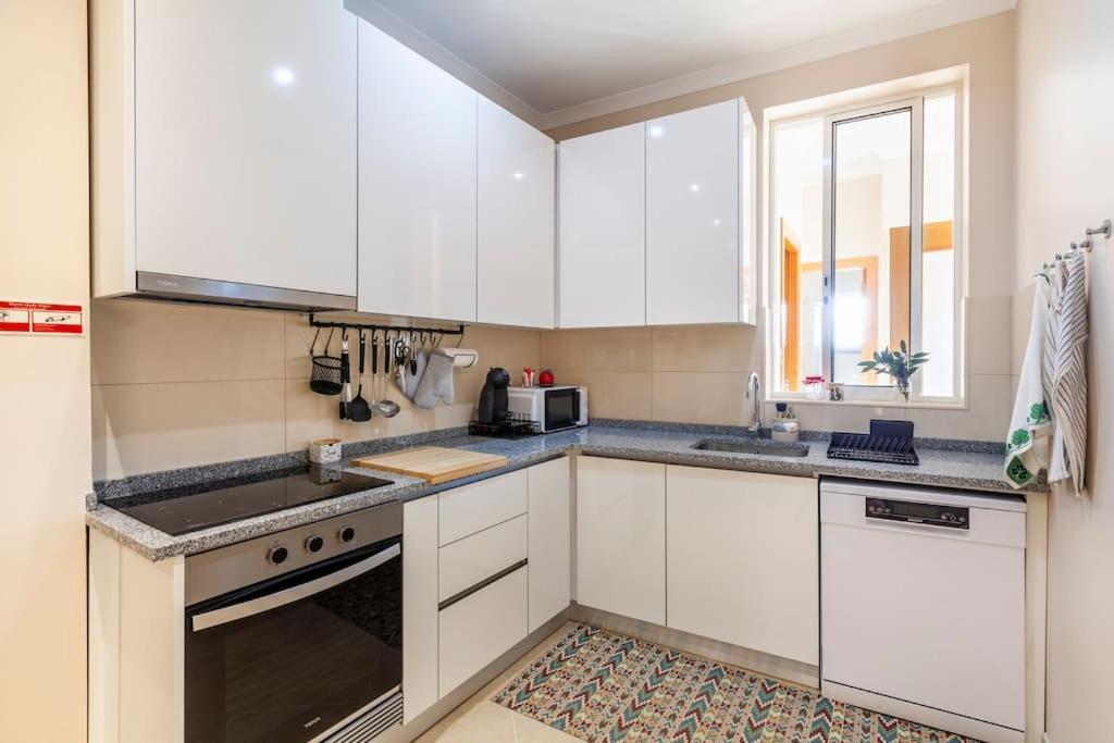 Charming 120M² In Historic Center Lägenhet Lamego Exteriör bild