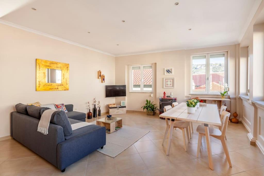 Charming 120M² In Historic Center Lägenhet Lamego Exteriör bild