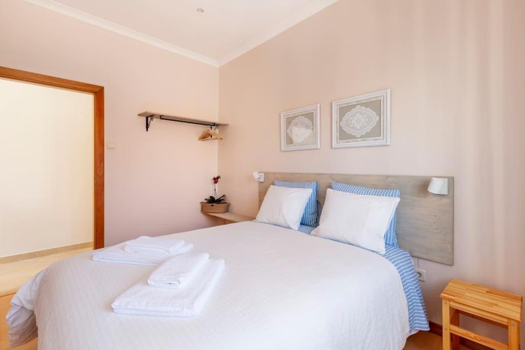 Charming 120M² In Historic Center Lägenhet Lamego Exteriör bild